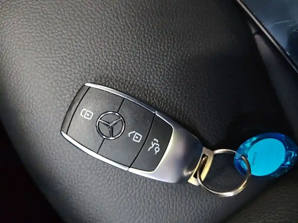 Mercedes-Benz A-Class 2022 — фото 9