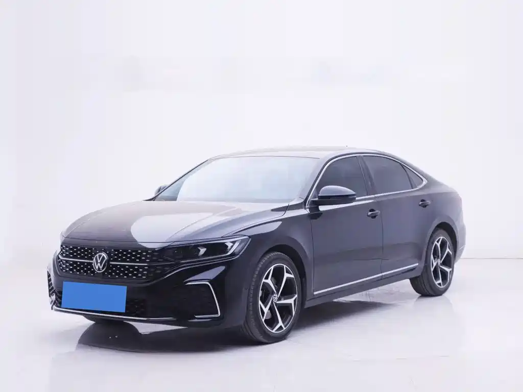 Volkswagen Passat 2023