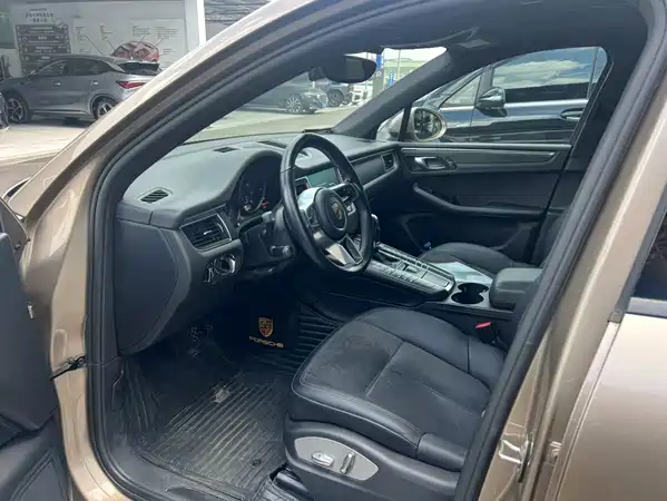 Porsche Macan 2017