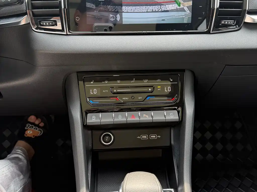 Skoda Karoq 2022 — фото 24