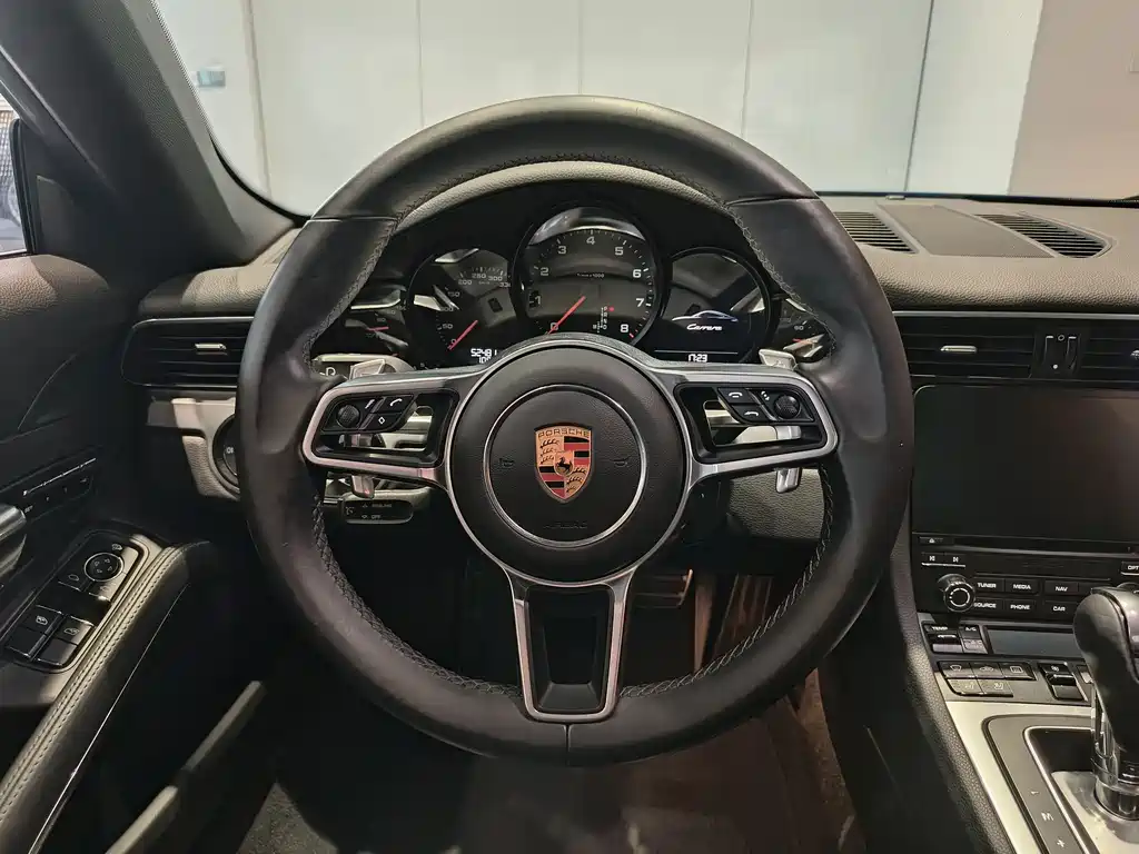 Porsche 911 2018