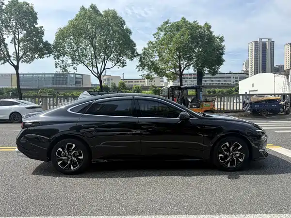Hyundai Sonata 2025