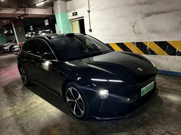 NIO ET5T 2025