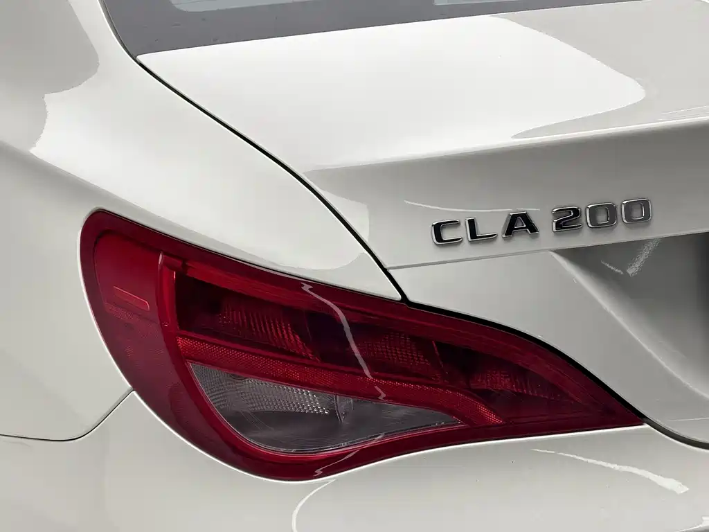 Mercedes-Benz CLA 2017 — фото 20