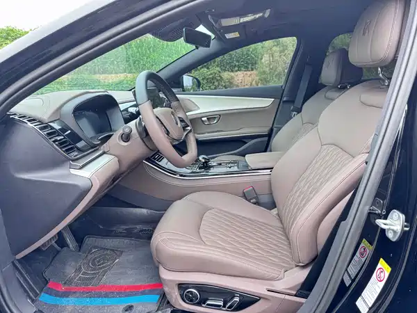 BYD Han 2025