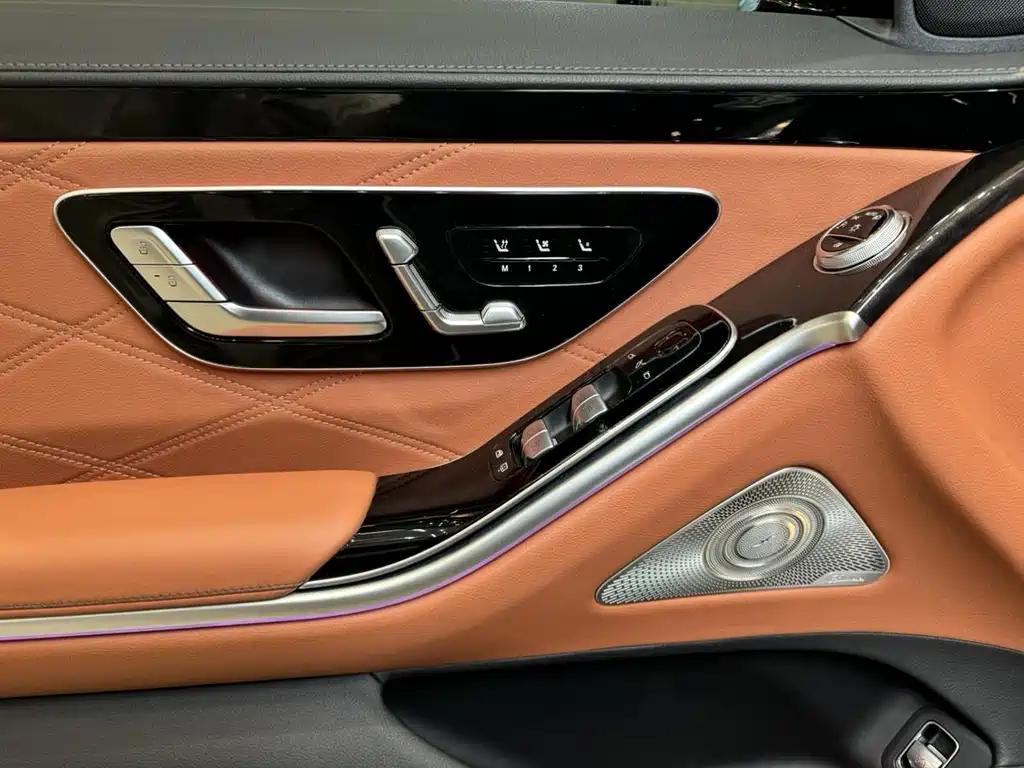 Mercedes-Benz Maybach S-Class 2024 — фото 13