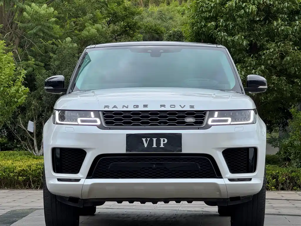Land Rover Sport 2020