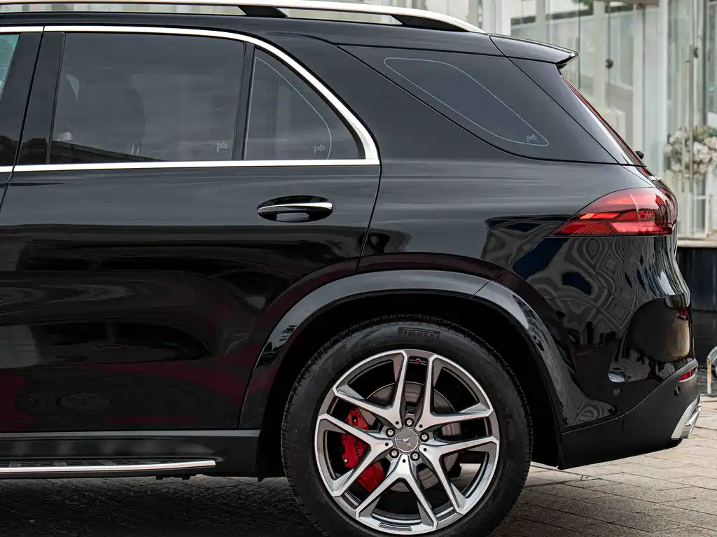 Mercedes-Benz GLE AMG 2024 — фото 5