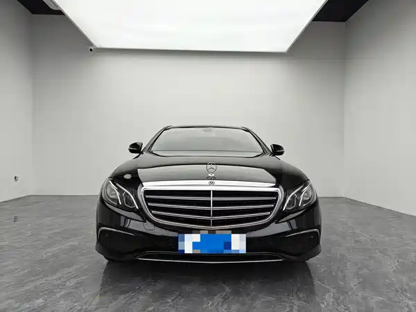 Mercedes-Benz E-Class 2018