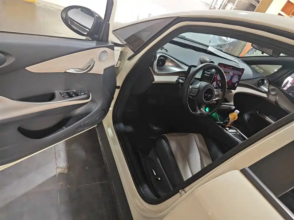BYD Dolphin 2023 — фото 16