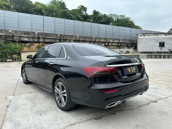Mercedes-Benz E-Class 2021