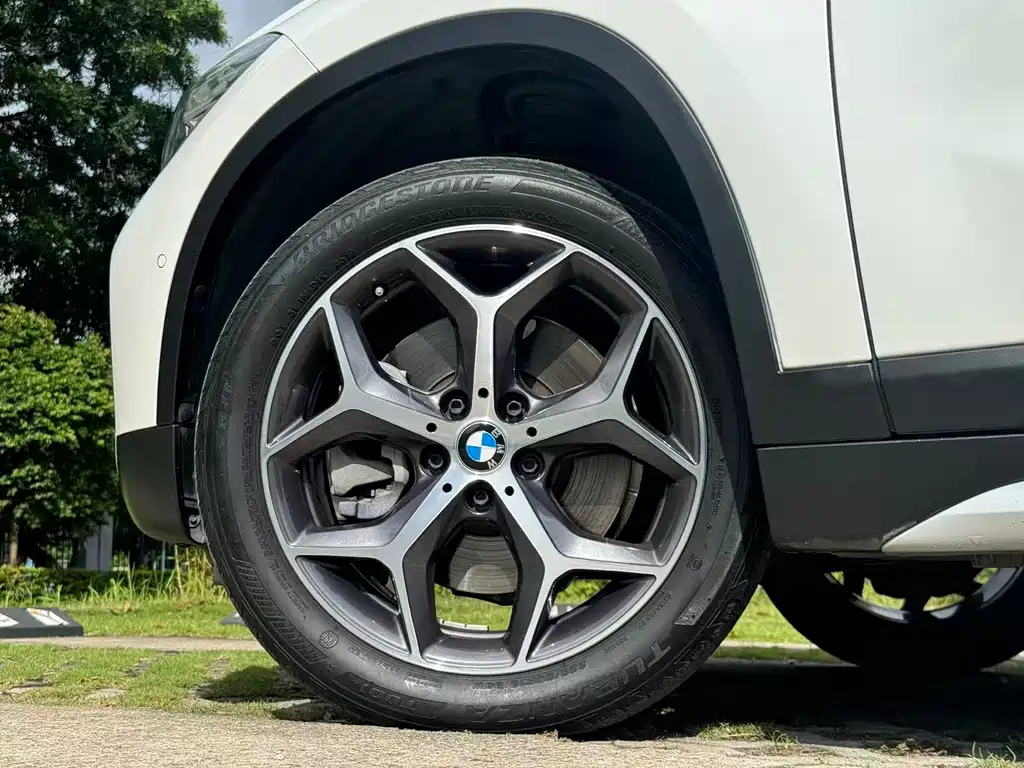 BMW X1 2019 — фото 17