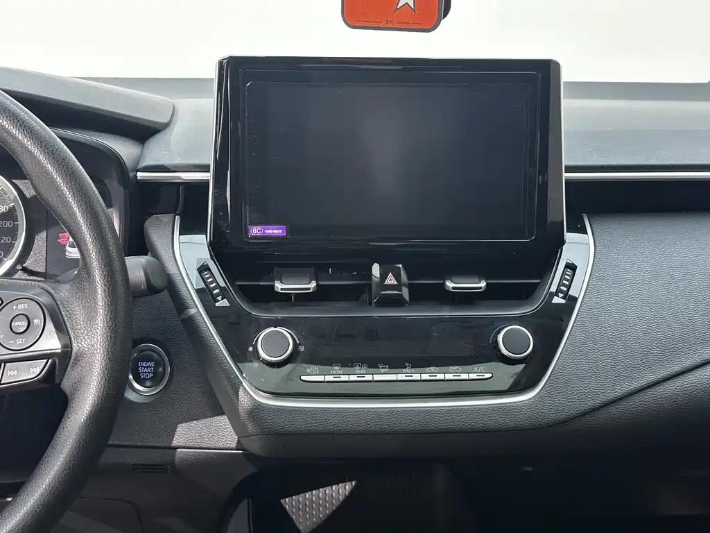Toyota Corolla 2023 — фото 15