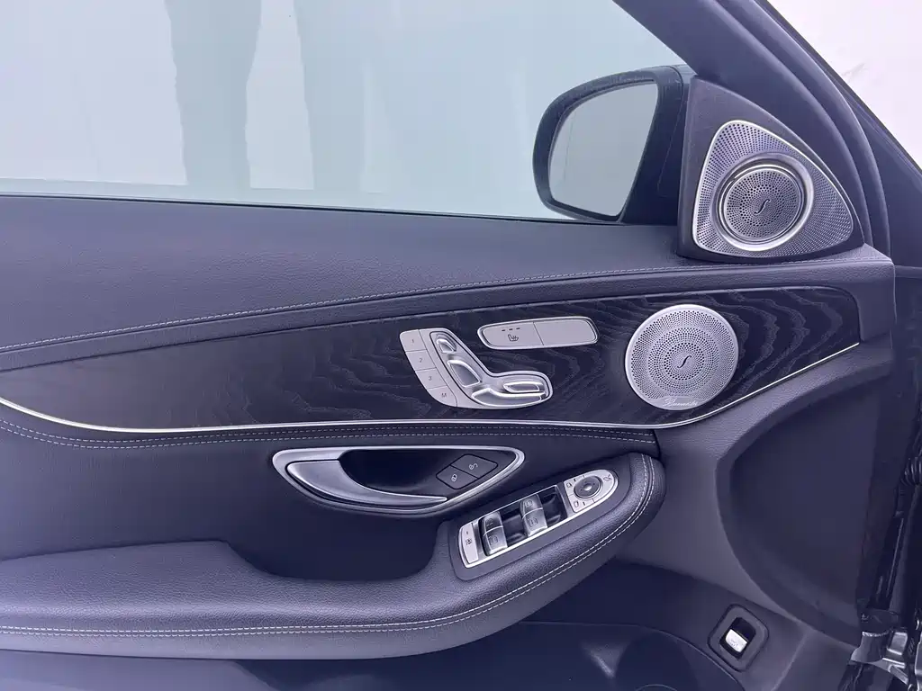 Mercedes-Benz C-Class 2020 — фото 5