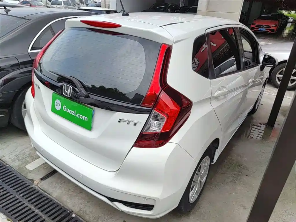 Honda Fit 2019 — фото 7