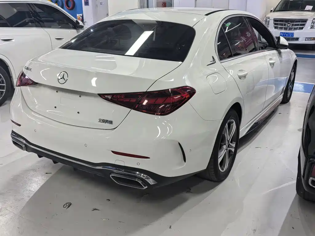 Mercedes-Benz C-Class 2022 — фото 11