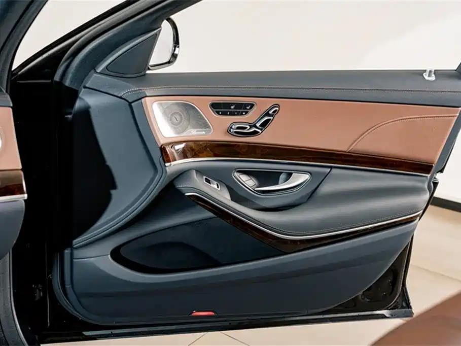 Mercedes-Benz S-Class 2017 — фото 17