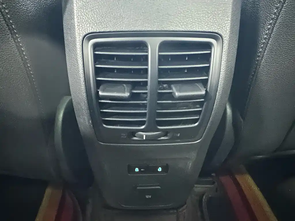 Ford Kuga 2021 — фото 12