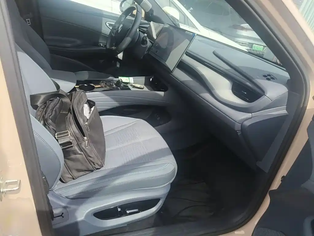 BYD Seal 06GT 2025 — фото 25