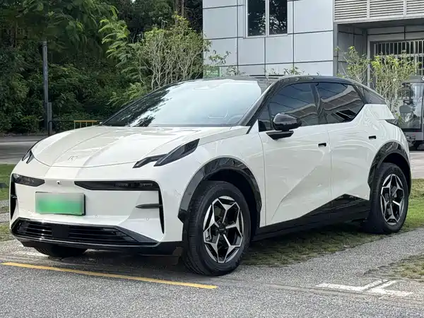 Zeekr X 2025