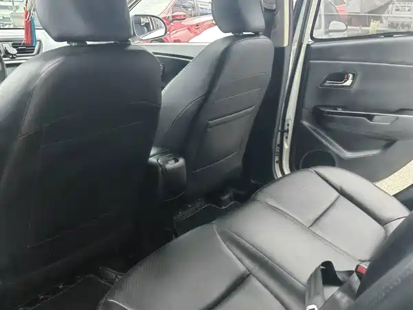 Kia K2 2012