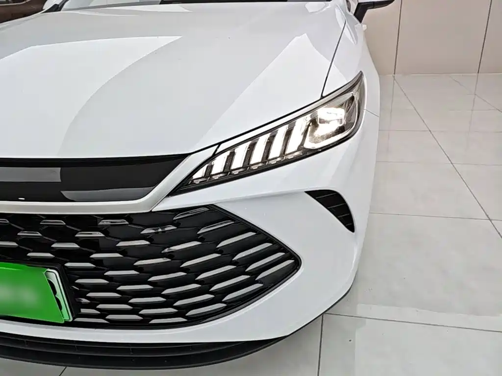BYD Qin PLUS 2026 — фото 24