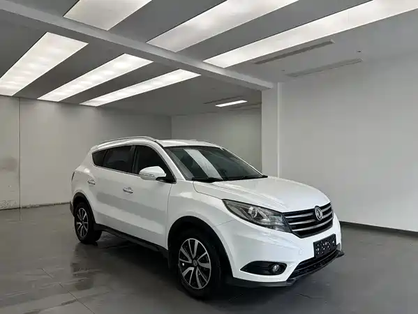 Dongfeng Scenery 580 2016
