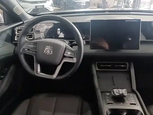 BYD Qin L 2025