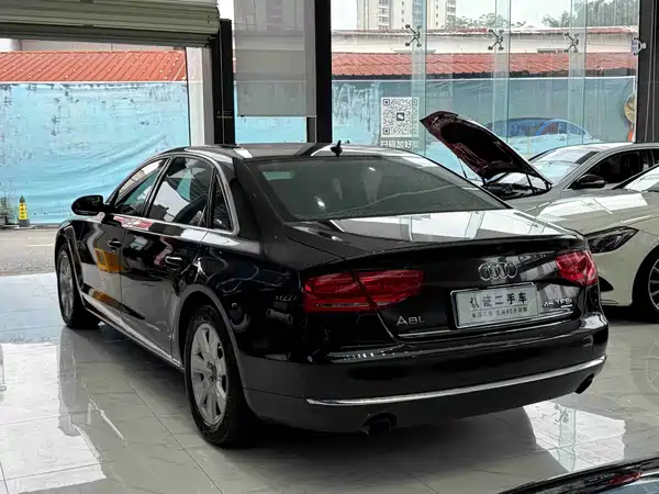 Audi A8 2013