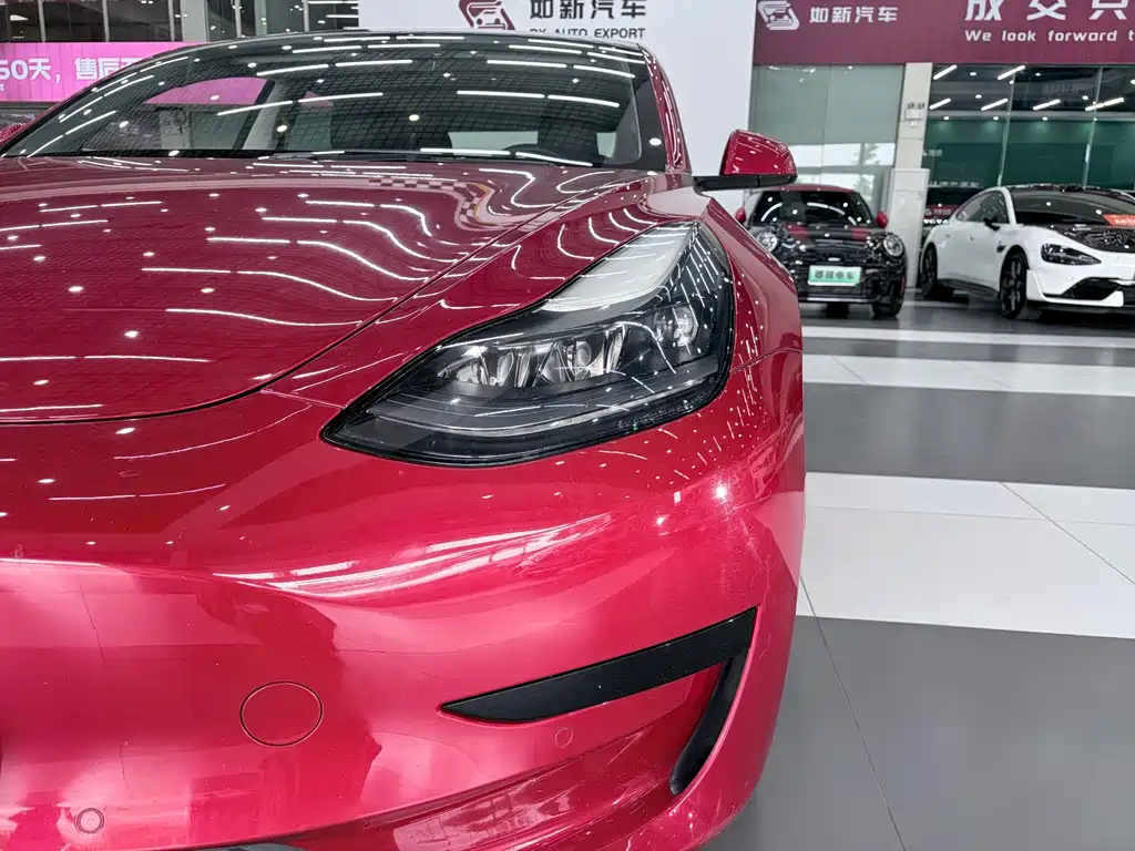 Tesla Model 3 2021 — фото 9