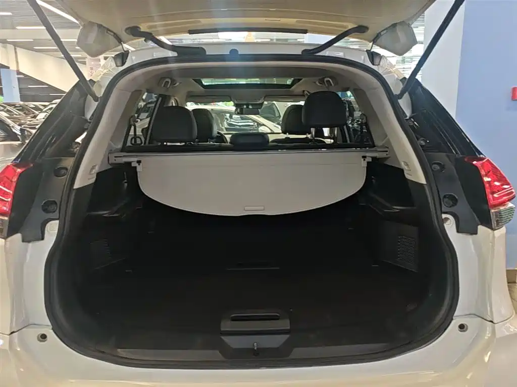Nissan X-Trail 2023 — фото 19