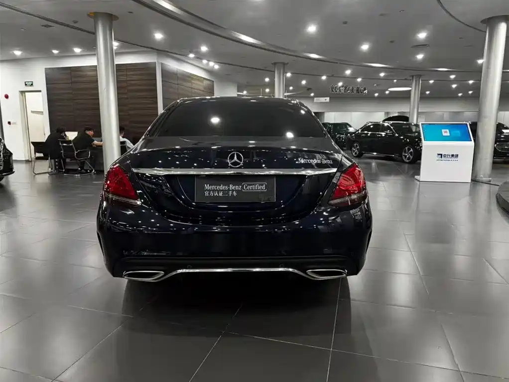 Mercedes-Benz C-Class 2019