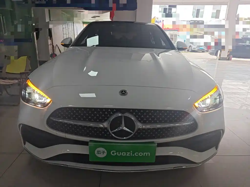 Mercedes-Benz C-Class 2024