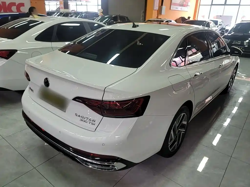 Volkswagen Sagitar 2023