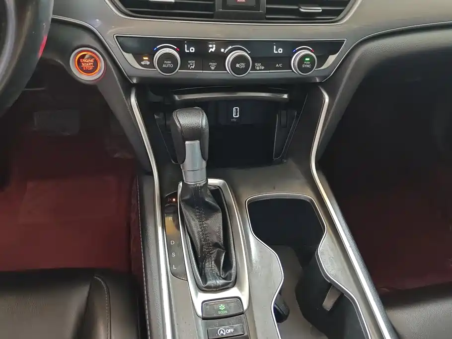 Honda Accord 2021 — фото 16