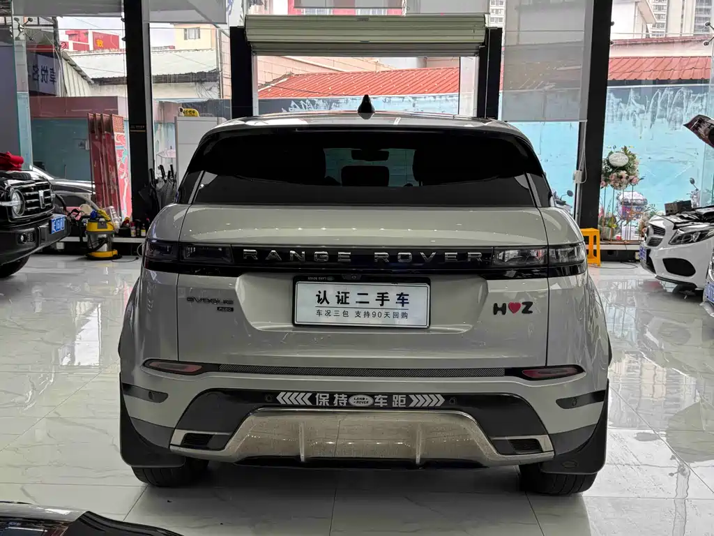 Land Rover Evoque 2022 — фото 4