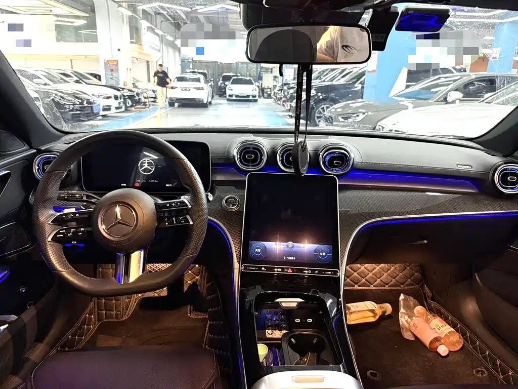 Mercedes-Benz C-Class 2022