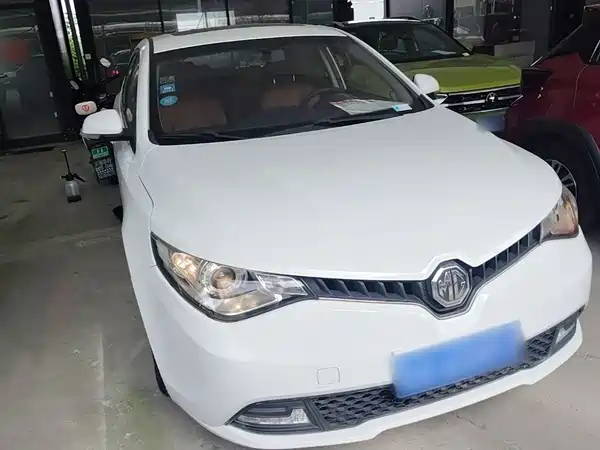 MG GT 2016