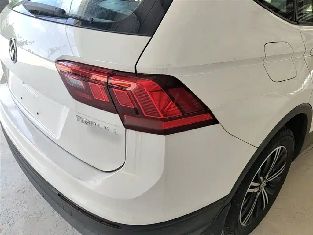 Volkswagen Tiguan L 2019 — фото 8