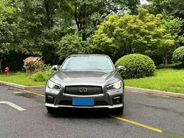 Infiniti Q50L 2018