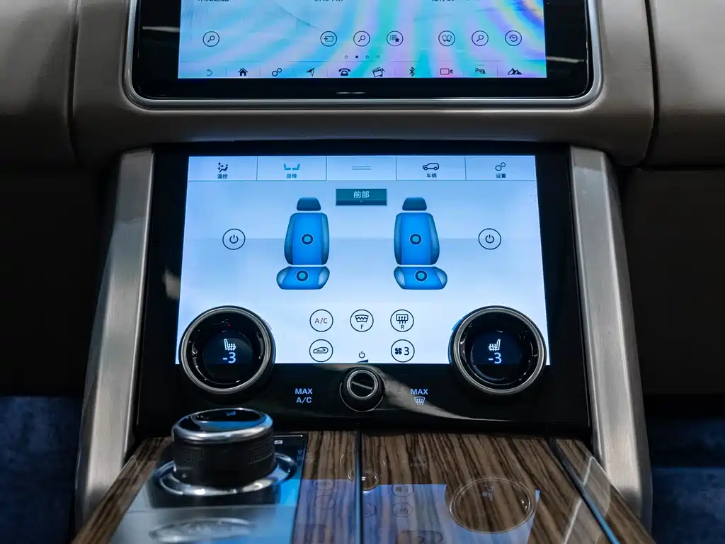 Land Rover Range Rover 2019 — фото 11
