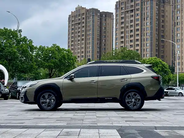 Subaru Outback 2023