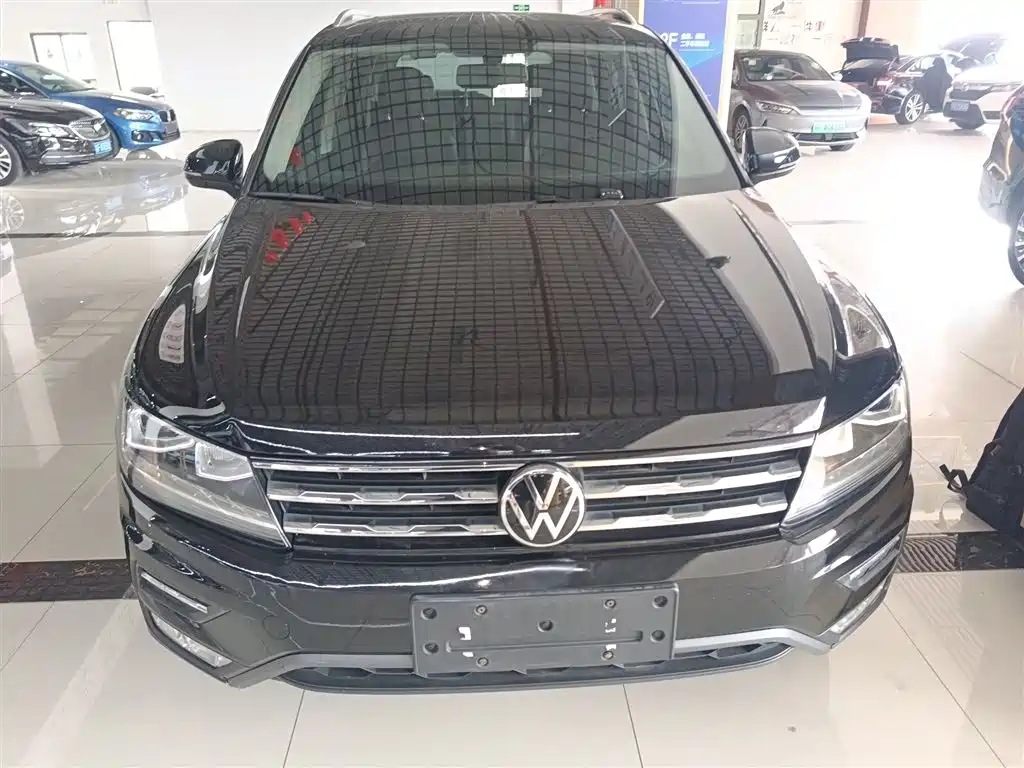 Volkswagen Tiguan L 2021 — фото 3