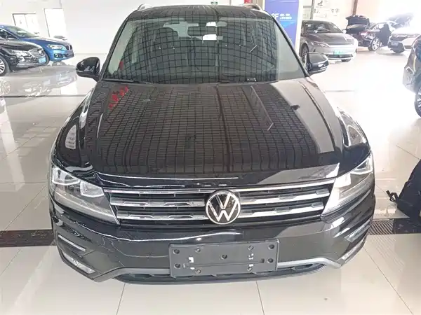 Volkswagen Tiguan L 2021