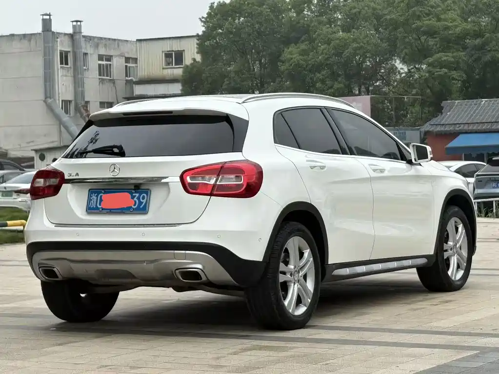 Mercedes-Benz GLA 2016 — фото 7