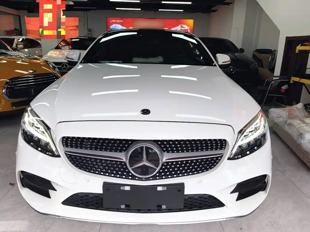 Mercedes-Benz C-Class 2020