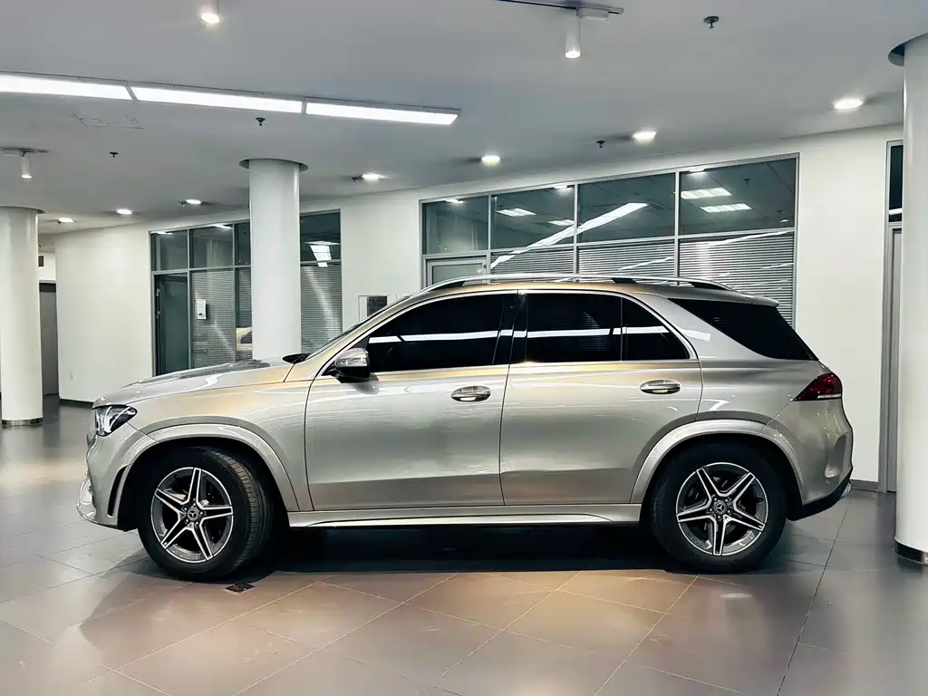 Mercedes-Benz GLE 2019 — фото 7