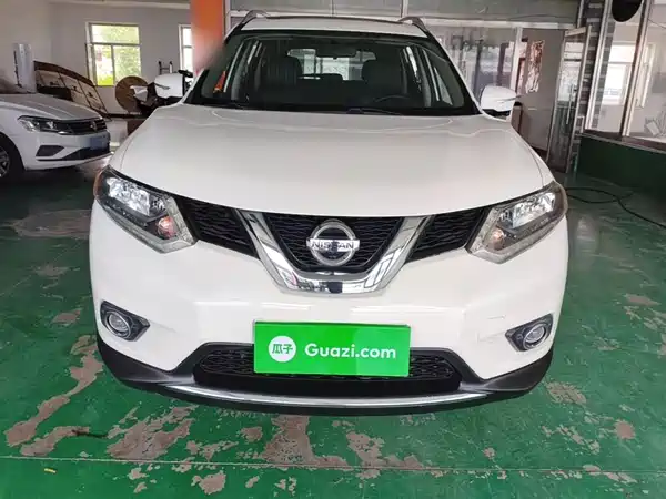 Nissan X-Trail 2014