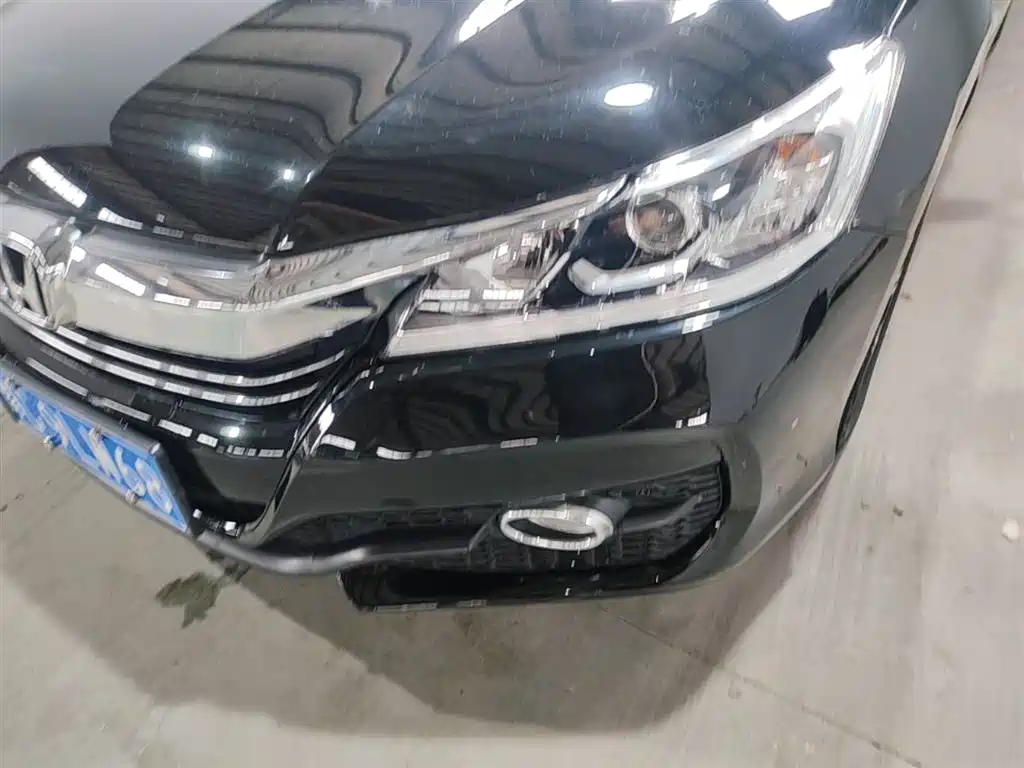 Honda Accord 2016 — фото 24