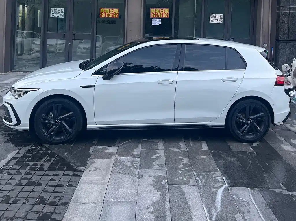 Volkswagen Golf 2022